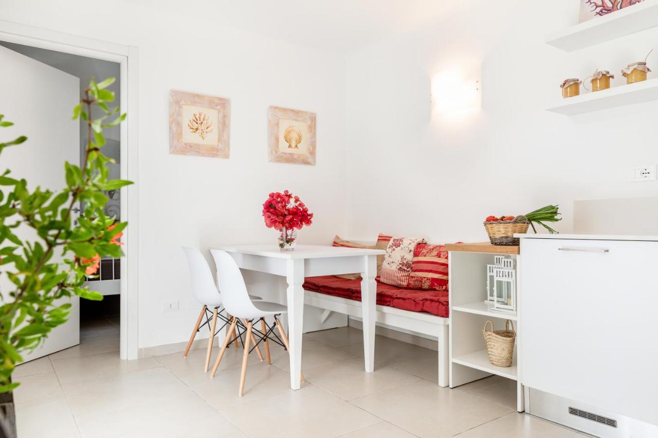 Pochi Passi Dal Mare Appartement San Bartolomeo Al Mare Buitenkant foto