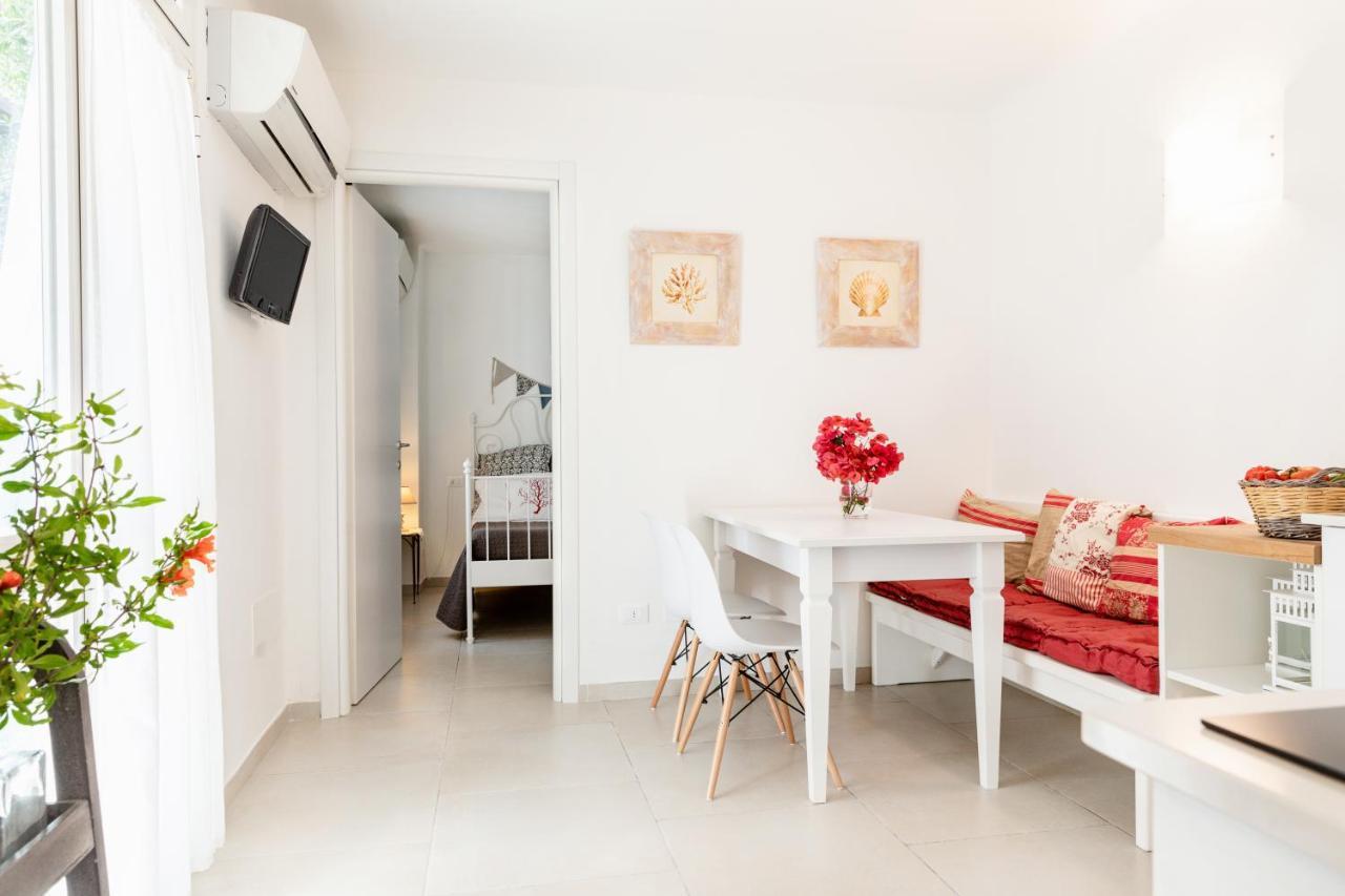 Pochi Passi Dal Mare Appartement San Bartolomeo Al Mare Buitenkant foto