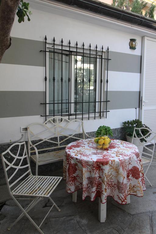 Pochi Passi Dal Mare Appartement San Bartolomeo Al Mare Buitenkant foto