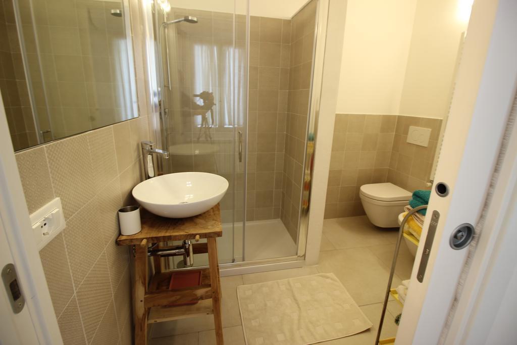 Pochi Passi Dal Mare Appartement San Bartolomeo Al Mare Buitenkant foto